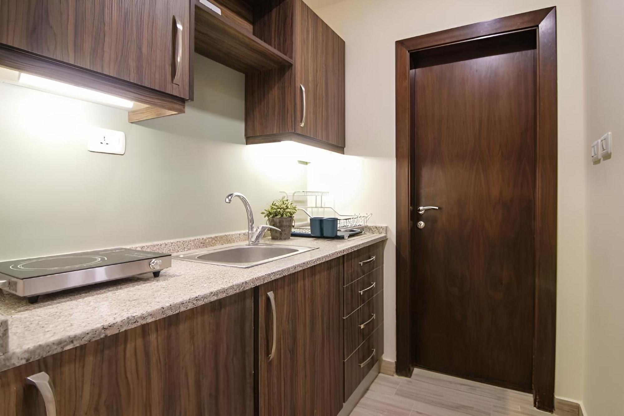 46 Serviced Apartments Амман Экстерьер фото